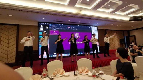 山東新生家長聯(lián)誼會(huì) 保持熱愛 奔赴 深 海